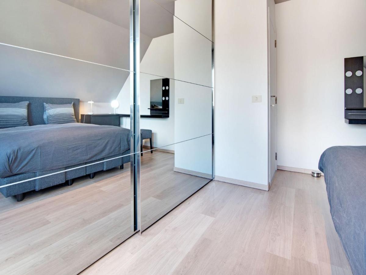 Modern Holiday Home In De Haan With Garden Bagian luar foto