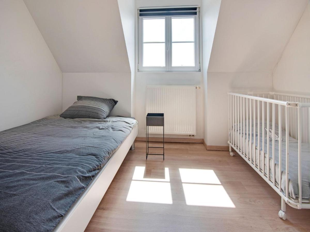 Modern Holiday Home In De Haan With Garden Bagian luar foto