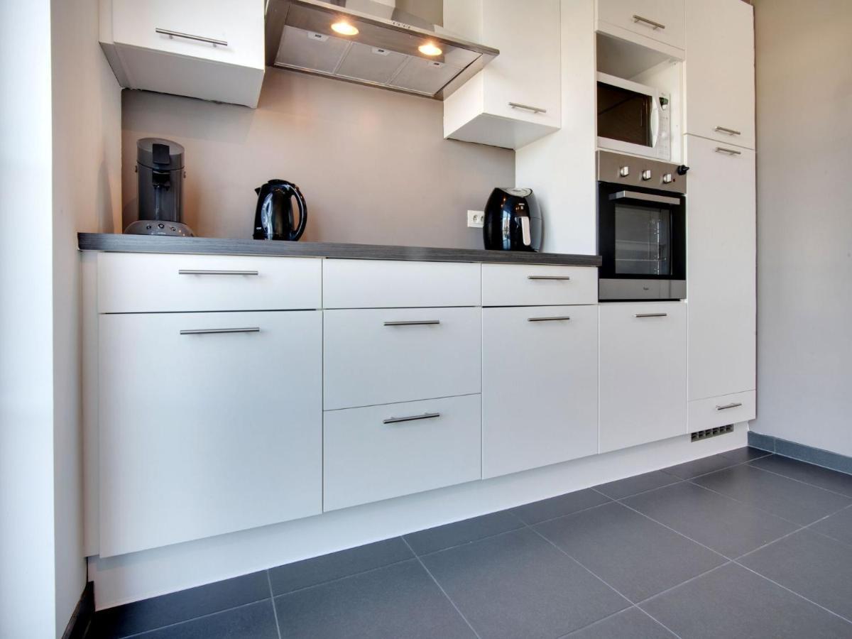 Modern Holiday Home In De Haan With Garden Bagian luar foto